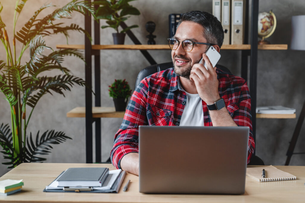 The benefits of hybrid working for small businesses